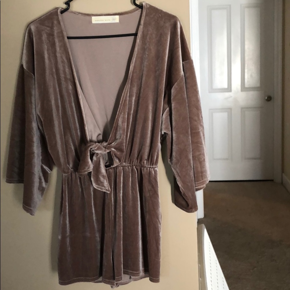 Taupe velvet romper